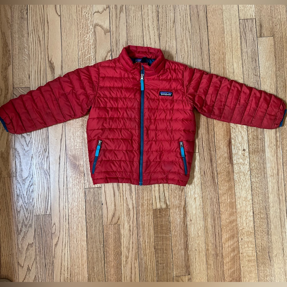 Patagonia 5T red down sweater